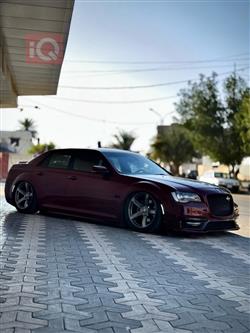 کرایسلەر 300